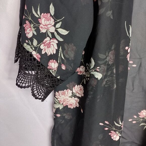 Wallflower sheer cardigan  - Picture 3 of 7